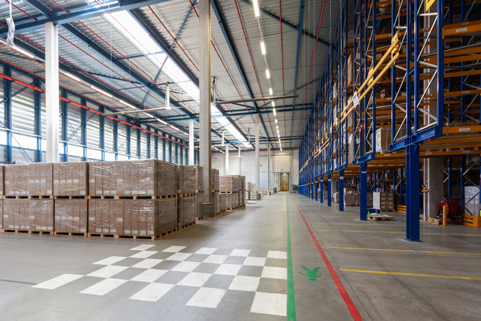 Outsourced logistics for manufacturing companies
